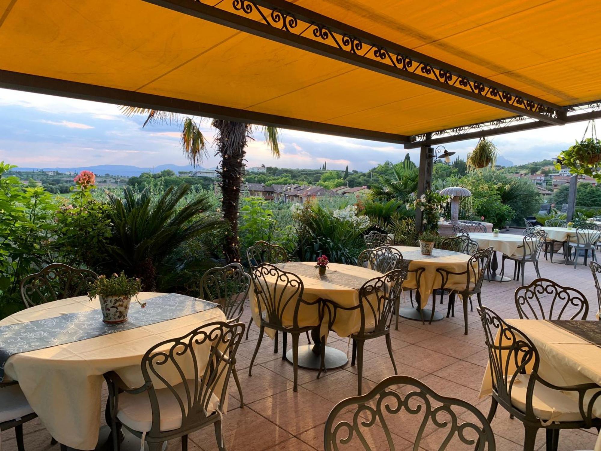 Hotel La Dolce Vita Cavaion Veronese Exteriér fotografie
